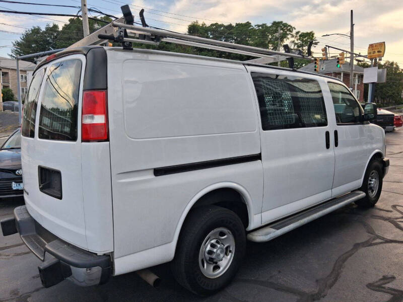 chevrolet express cargo 2018 1GCWGAFG0J1905124 image chevrolet express cargo 2018 1GCWGAFG0J1905124 image